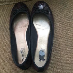 Coach & Four Slippers